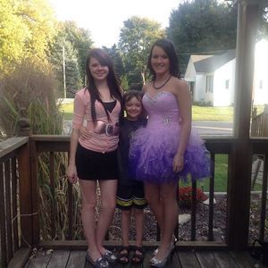 Meet your Posher, Candy